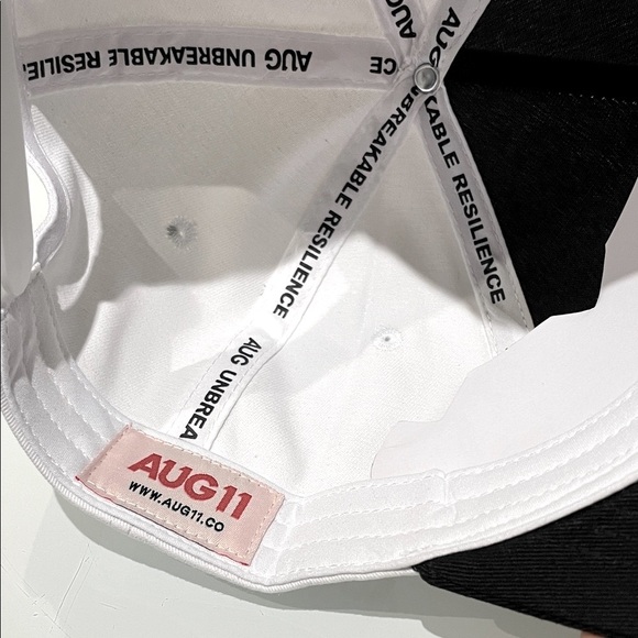 *NEW* Aug 11 “Loverboy.” Snapback Cap - Picture 8 of 15